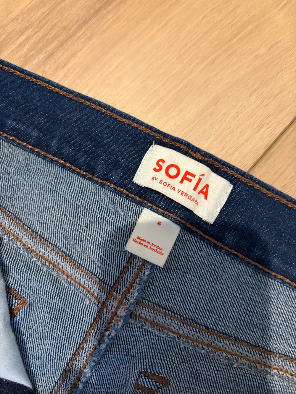 Sofia Women's Dark Blue Flared Jeans Size 6 - Picture 5 of 6
